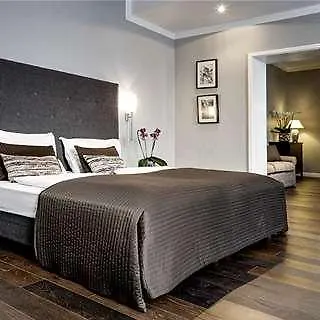 Hotel Amano Duesseldorf 3*, Ντίσελντορφ