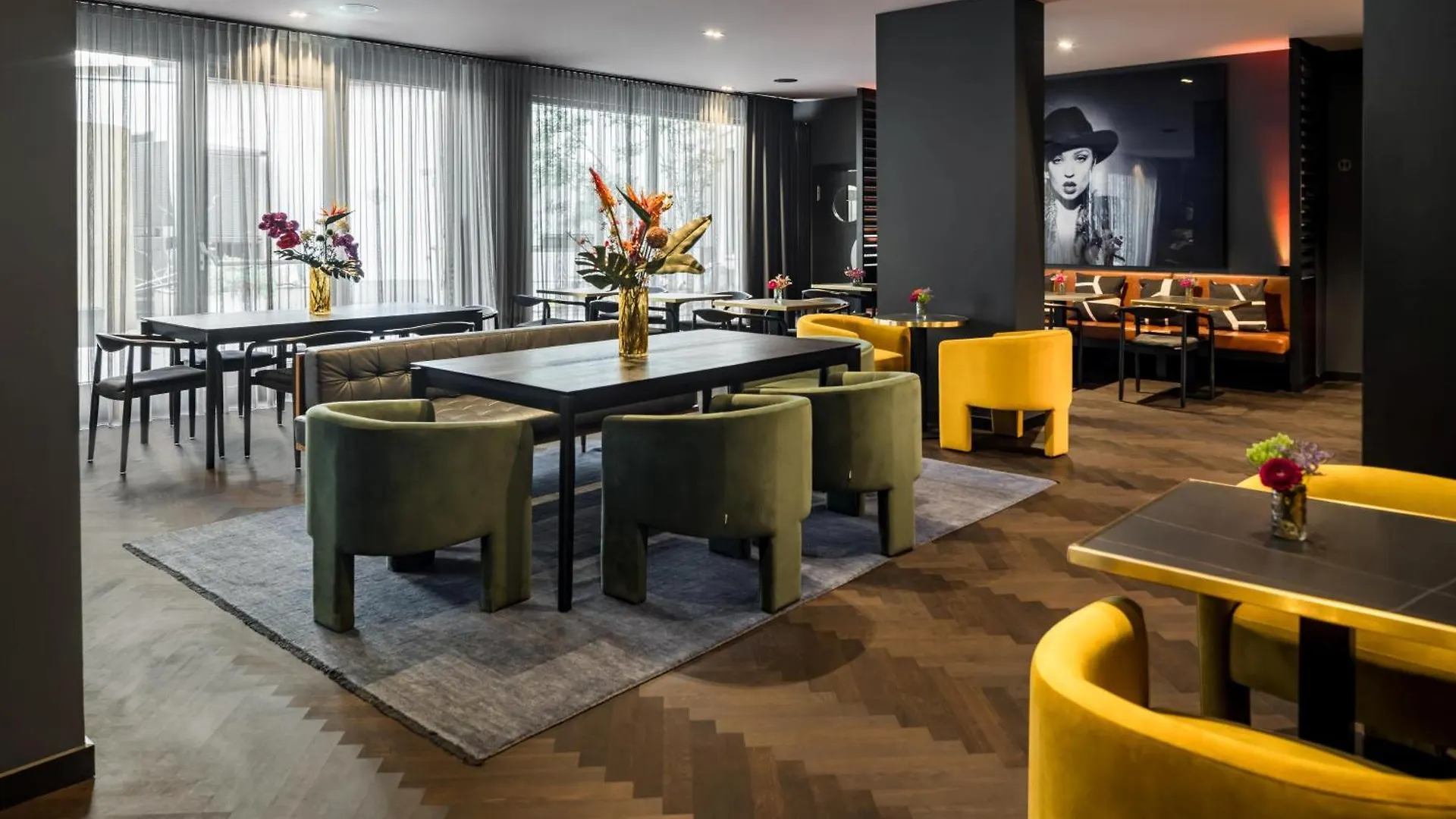 Hotel Amano Duesseldorf Ντίσελντορφ
