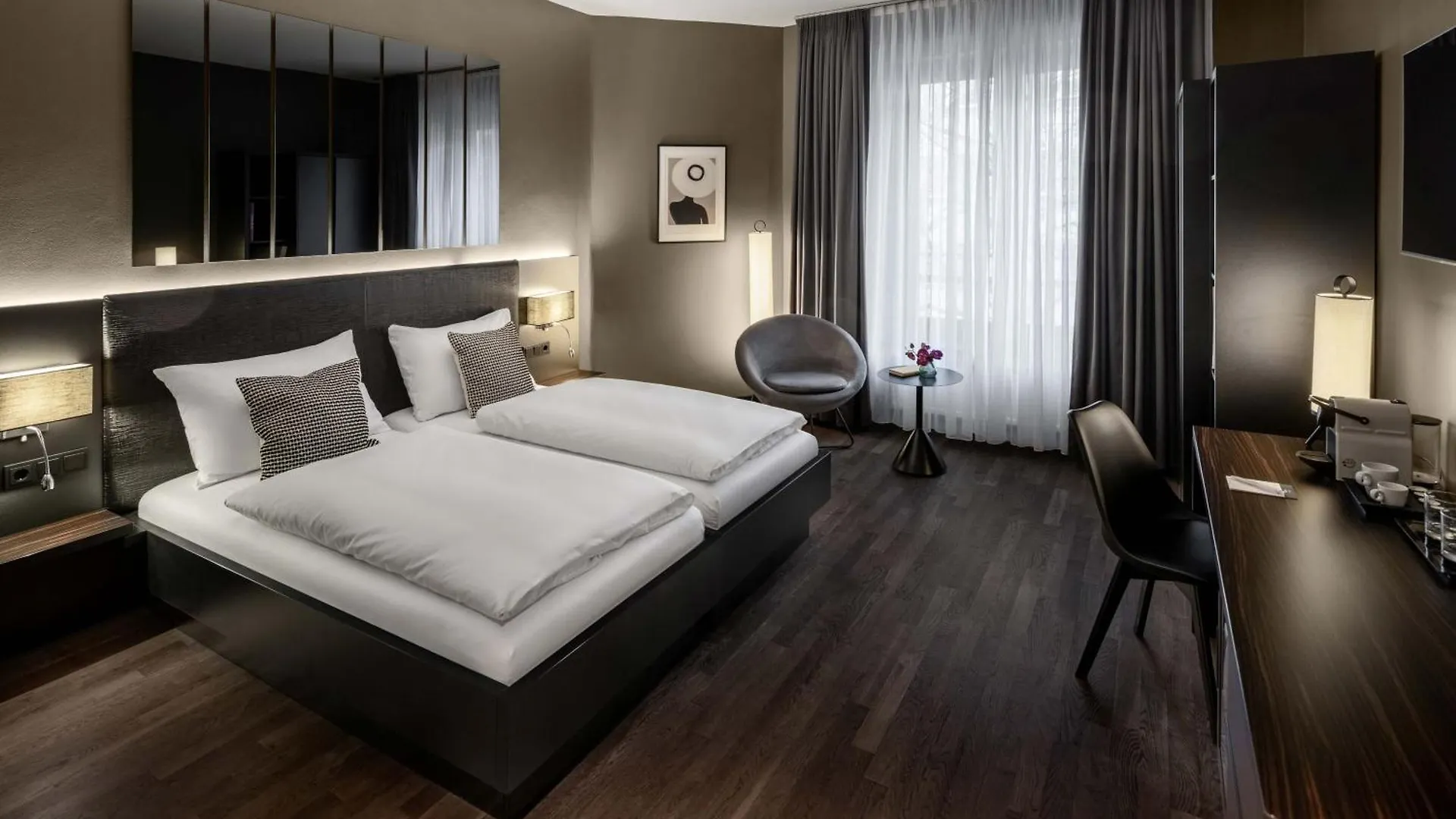 ***  Hotel Amano Duesseldorf Γερμανία