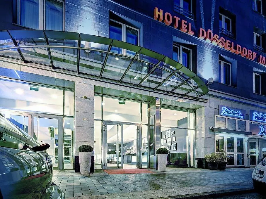 Hotel Amano Duesseldorf