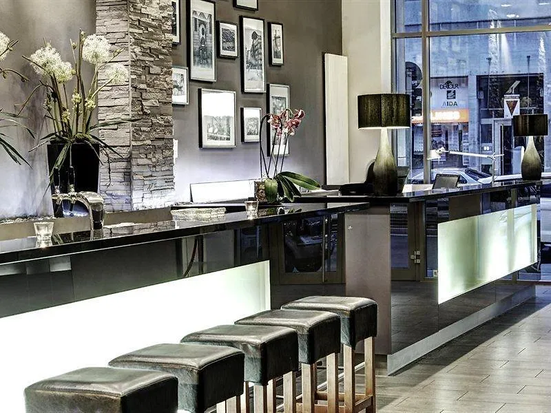 Hotel Amano Duesseldorf 3*, Ντίσελντορφ