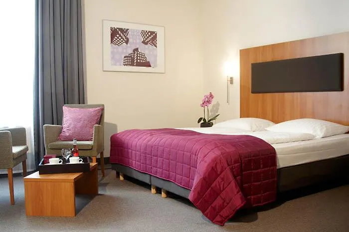 ***  Hotel Amano Duesseldorf Germany