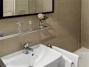 Hotel Düsseldorf Mitte 3*,